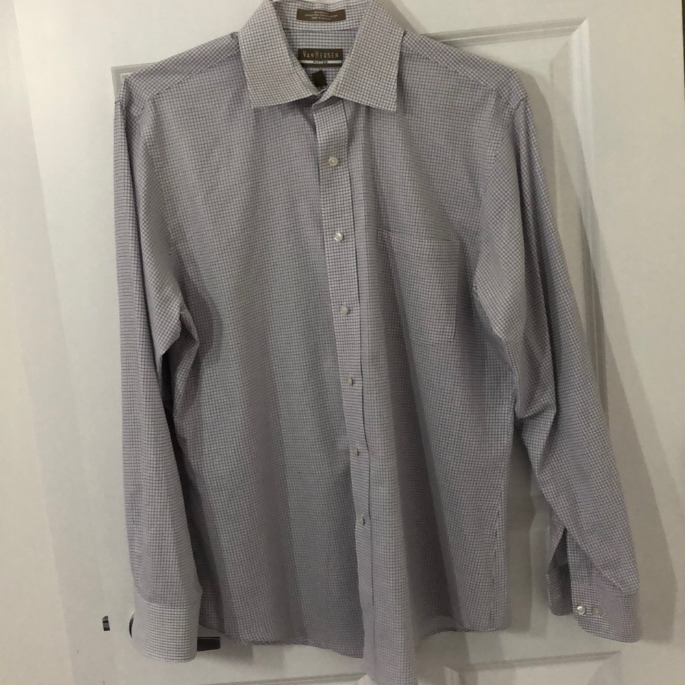 L Men’s Long Sleeve Button Down Dress Shirt